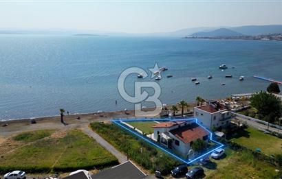 URLA GÜLBAHÇE'DE DENİZE SIFIR HAYALLERİN EVİ