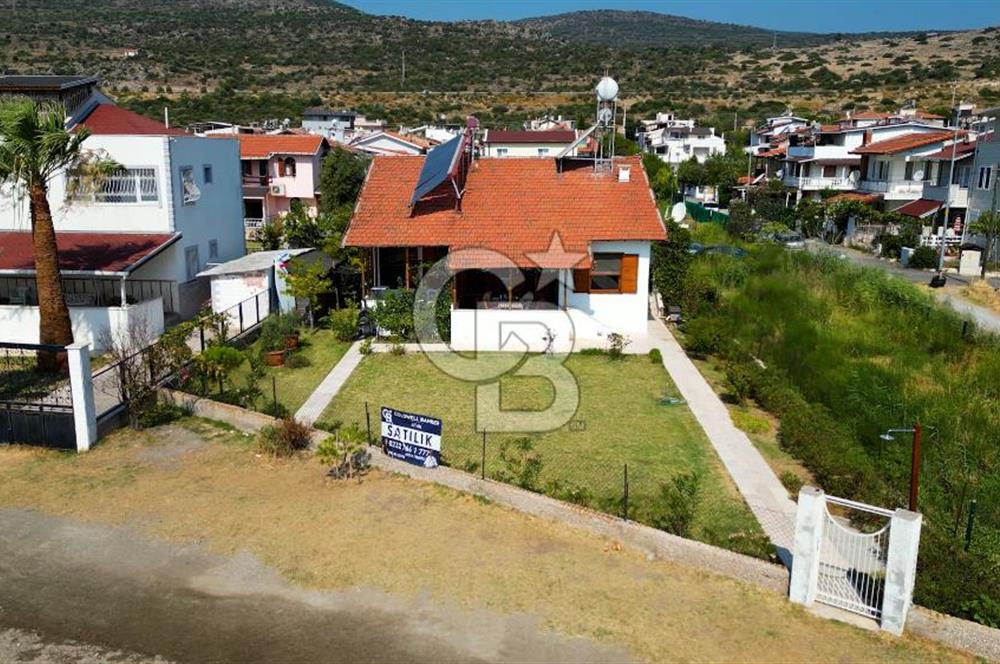 URLA GÜLBAHÇE'DE DENİZE SIFIR HAYALLERİN EVİ