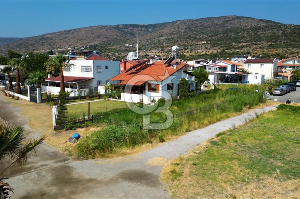 URLA GÜLBAHÇE'DE DENİZE SIFIR HAYALLERİN EVİ