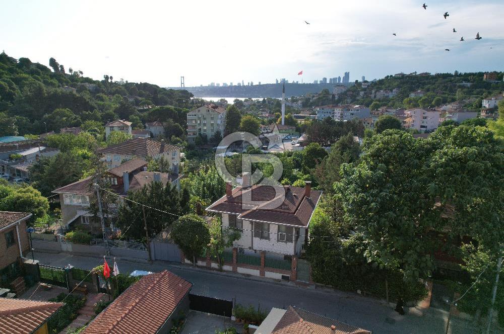 Üsküdar Çengelköy'de Satılık Müstakil Ev