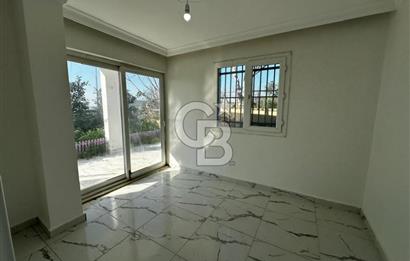 Kuşadası Panoramik Deniz Manzaralı 6+2 Forleks Satılık Villa