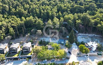 Urla Güvendik’te Full Deniz manzaralı İmarlı Arsa