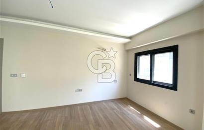 BOSTANLI GİRNE BULVARINDA AĞAM PASTANESİNİN SIRASINDA SATILIK 2+1 SIFIR DAİRE