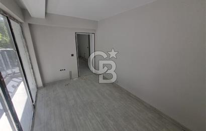 GAZİOSMANPAŞA KIRLANGIÇ CADDESİ ÜZERİNDE SATILIK 1+1 DAİRE