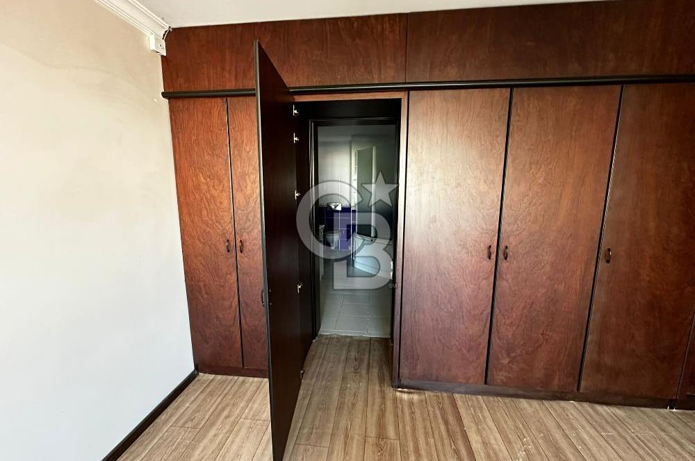 Bostanlıda 4+1 Deniz Manzaralı Kiralık Daire