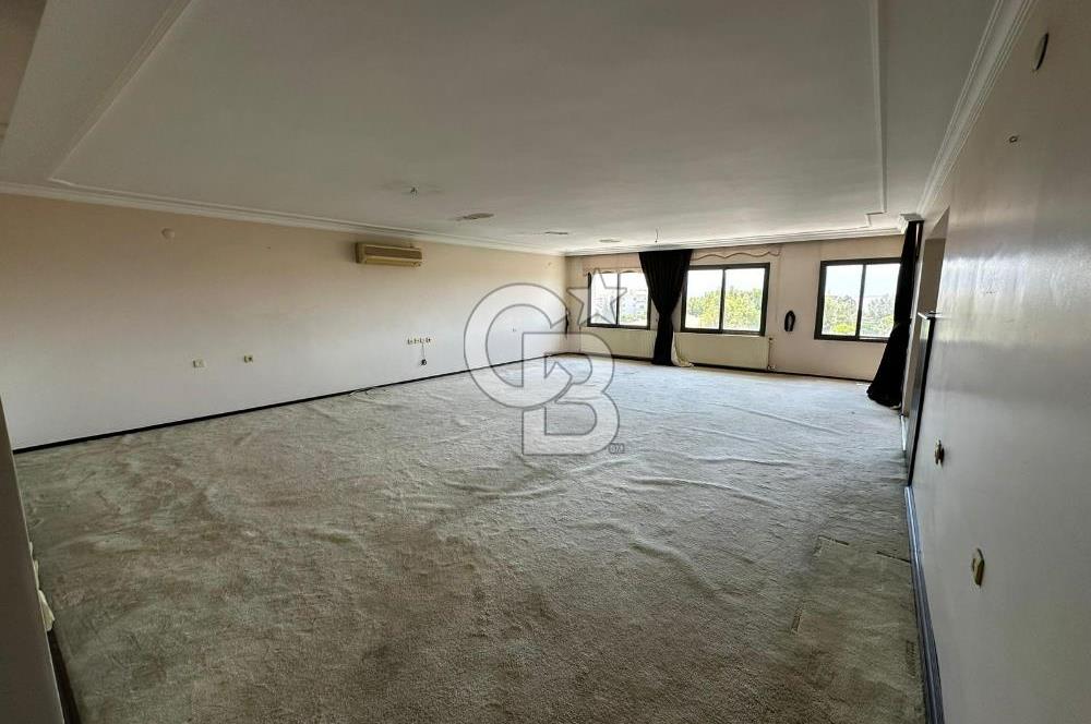 Bostanlıda 4+1 Deniz Manzaralı Kiralık Daire