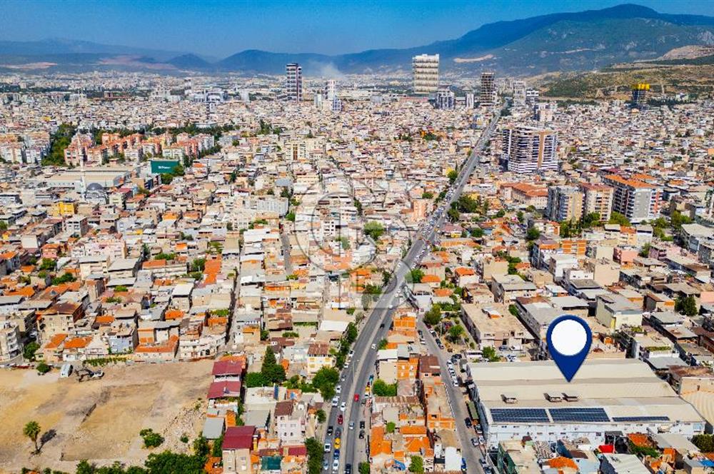 İzmir, Bornova, Çamdibi'n de 2000 m2 Kiralık Dükkan Mağaza