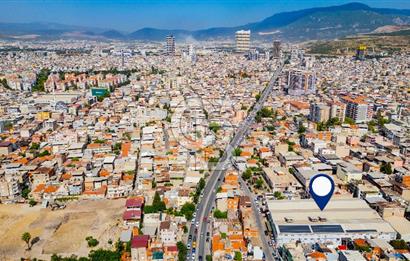 İzmir, Bornova, Çamdibi'n de 2000 m2 Kiralık Dükkan Mağaza