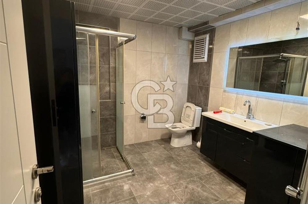 ÇUKURAMBAR MERKEZİ LOKASYONDA FUL YAPILI 4+1 DAİRE