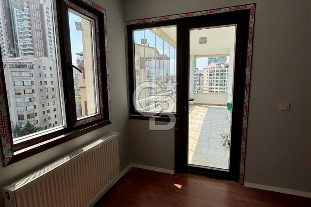 ÇUKURAMBAR MERKEZİ LOKASYONDA FUL YAPILI 4+1 DAİRE