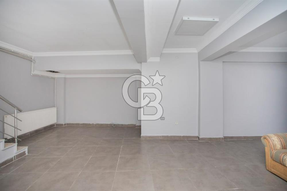 İzmir, Karşıyaka, Fikri Altay Mah. 110 m2 Satılık Dükkan