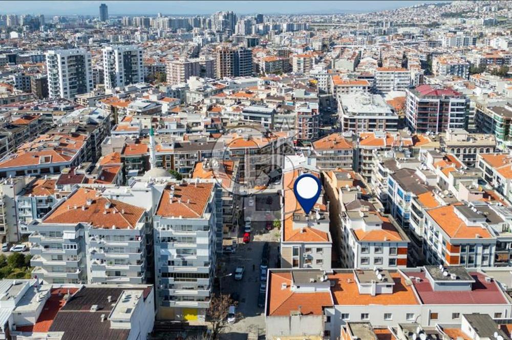 İzmir, Karşıyaka, Fikri Altay Mah. 110 m2 Satılık Dükkan