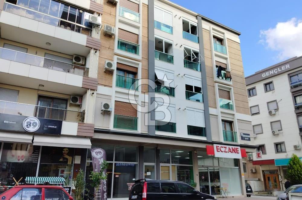 İzmir, Karşıyaka, Fikri Altay Mah. 110 m2 Satılık Dükkan