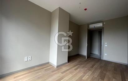 ÇEKMEKÖYPARK'TA 267 M2 4+1 SATILIK DAİRE / ÖNÜ AÇIK ŞEREFİYELİ