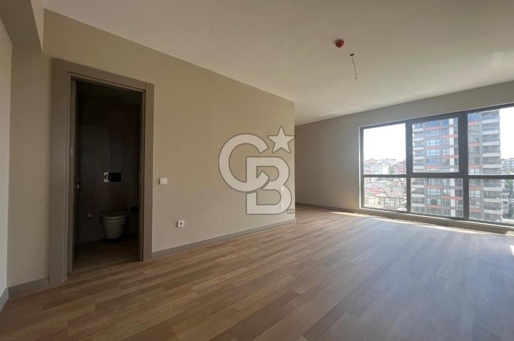 ÇEKMEKÖYPARK'TA 267 M2 4+1 SATILIK DAİRE / ÖNÜ AÇIK ŞEREFİYELİ