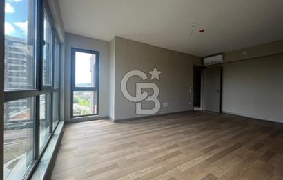 ÇEKMEKÖYPARK'TA 267 M2 4+1 SATILIK DAİRE / ÖNÜ AÇIK ŞEREFİYELİ