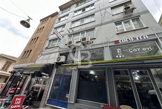 Kadıköy Osmanağa'da Camiye Rıhtıma Anayola Çok Yakın Büro