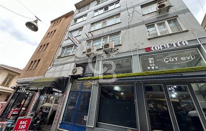 Kadıköy Osmanağa'da Camiye Rıhtıma Anayola Çok Yakın Büro