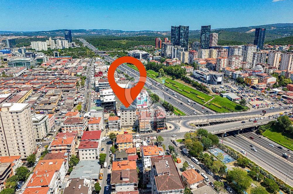 ÜMRANİYE ALEMDAĞ CADDESİ ÜZERİNDE PRESTİJLİ SATILIK PLAZA