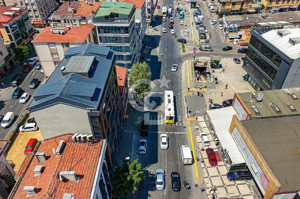 ÜMRANİYE ALEMDAĞ CADDESİ ÜZERİNDE PRESTİJLİ SATILIK PLAZA