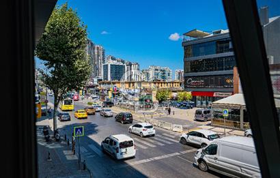 ÜMRANİYE ALEMDAĞ CADDESİ ÜZERİNDE PRESTİJLİ SATILIK PLAZA