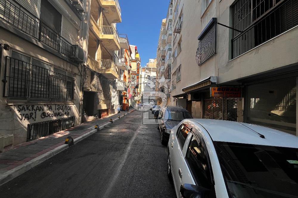 Alsancak’ta Satılık Ticari İş Yeri/Dükkan