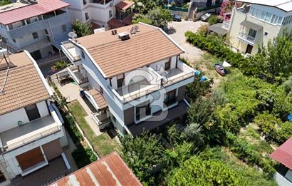 Gümüldürde Denize Yürüme Mesafesinde Satılık 3+1 Villa