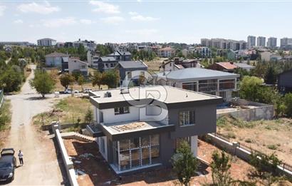 İNCEKTE (BEYTEPE) 4+1 MANZARALI SIFIR VİLLA