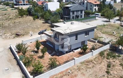 İNCEKTE (BEYTEPE) 4+1 MANZARALI SIFIR VİLLA