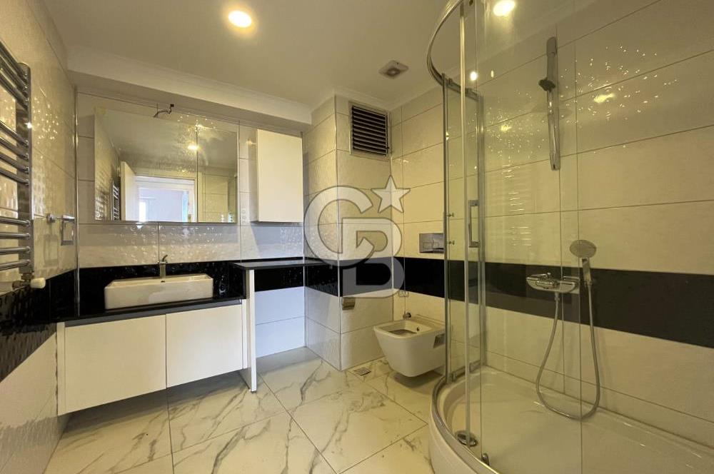 Twinstar Yakacık Sitesinde Kapanmaz Deniz Manzaralı 3+1 Daire