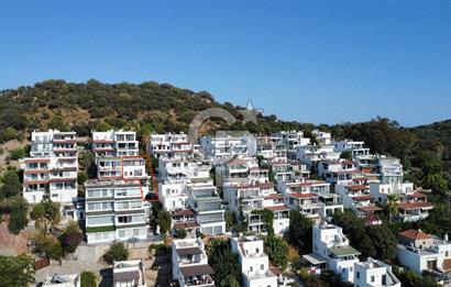 Bodrum Bitez Deniz Manzaralı Site İçerisinde 4+1 Villa