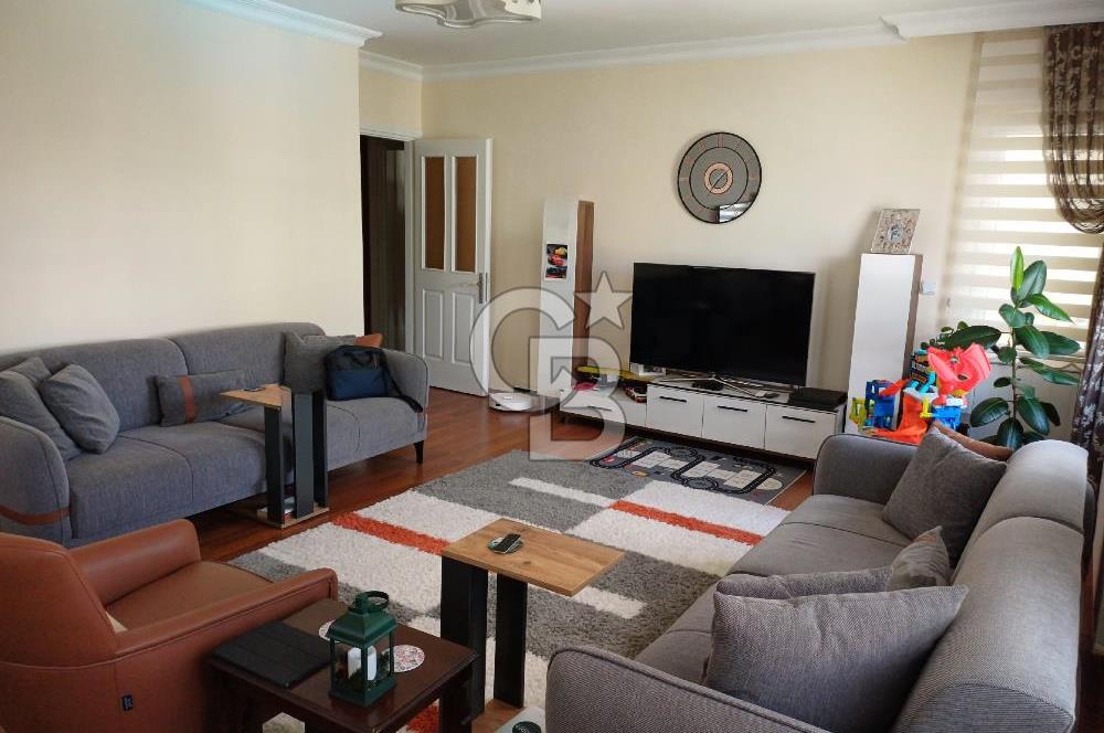 İstanbul, Çekmeköy, Bahar Sitesi'nde, 3+1 satılık daire