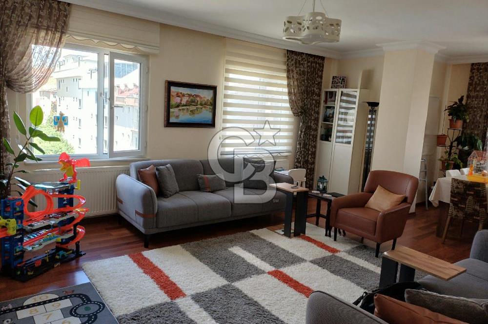 İstanbul, Çekmeköy, Bahar Sitesi'nde, 3+1 satılık daire