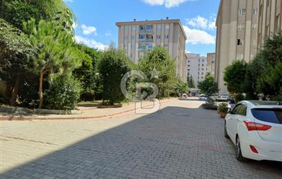 İstanbul, Çekmeköy, Bahar Sitesi'nde, 3+1 satılık daire