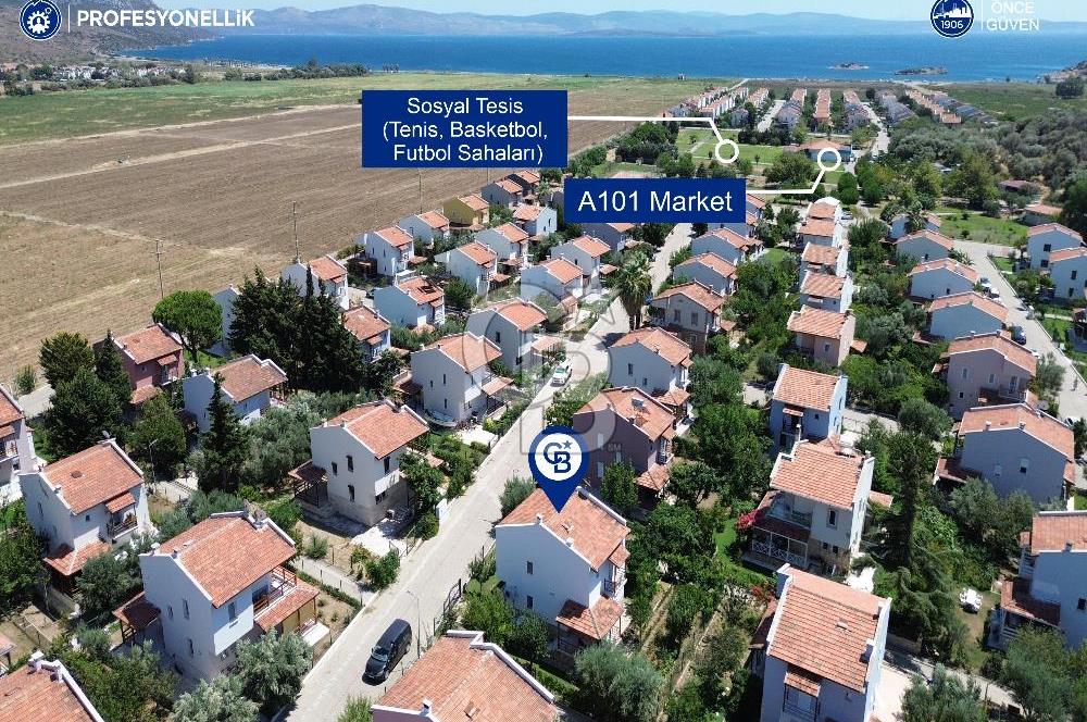 Küçükbahçe Mercankoy Sitesi'nde Köşe Parsel Müstakil Villa