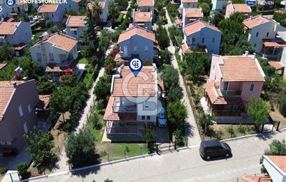 Küçükbahçe Mercankoy Sitesi'nde Köşe Parsel Müstakil Villa