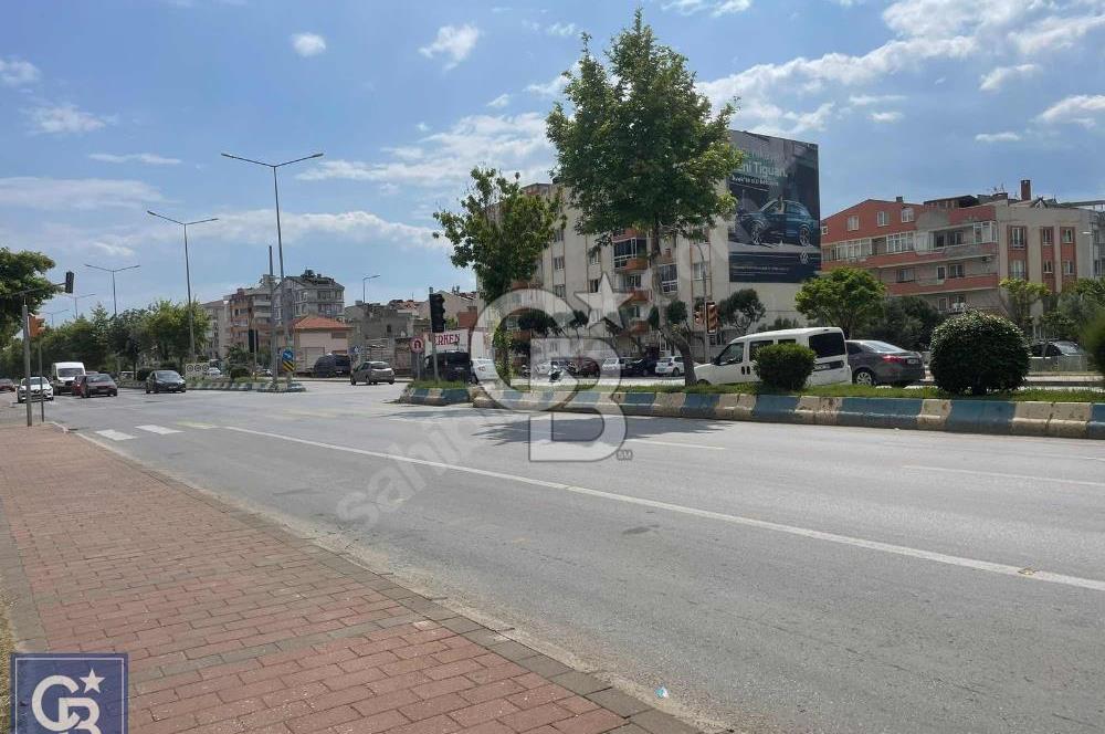 TROYA CADDESİ ÜZERİNDE 210M'2 KİRACILI DÜKKAN