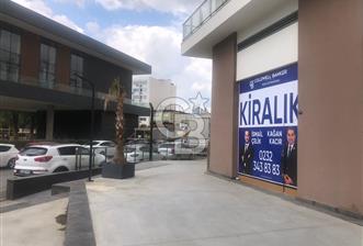 TEOKTAN BORNOVA DAP İZMİRDE KİRALIK KÖŞE SIFIR DÜKKAN..