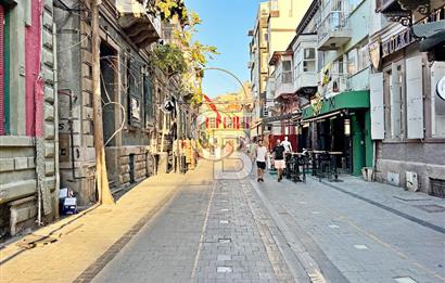 Eylem Keskin'den Alsancak'ın Kalbinde Satılık Muhteşem Daire