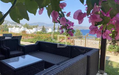 Bodrum Sahile Sıfır Site İçerisinde 3+1 Villa