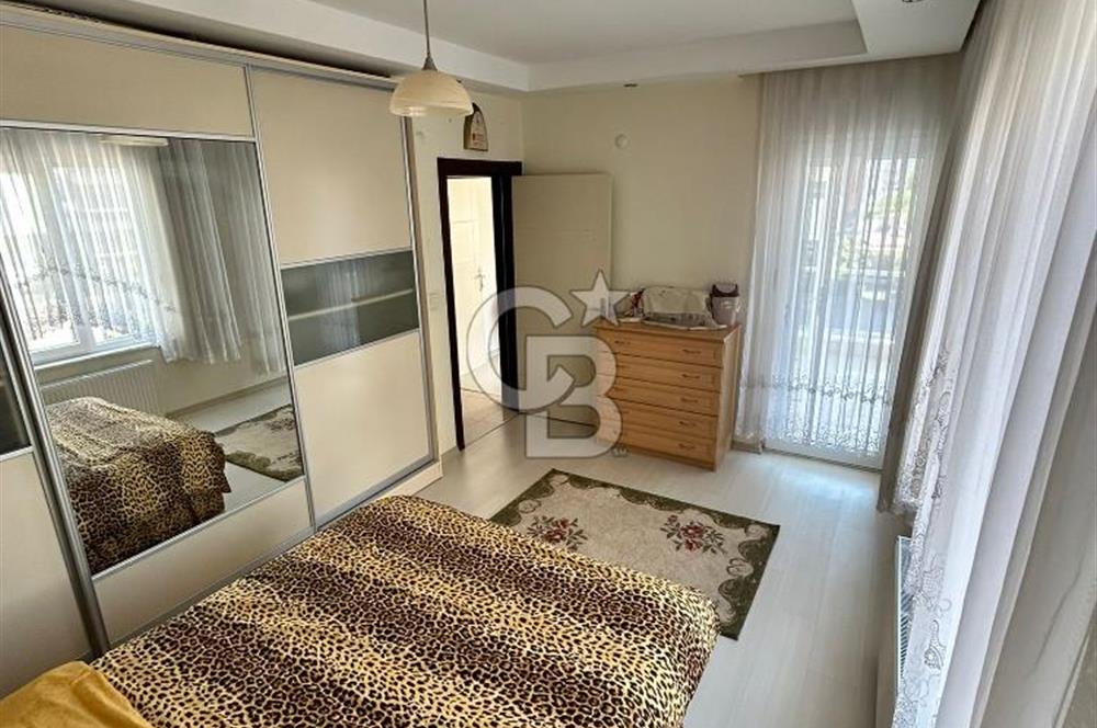 konaklar bölgesi site içisinde 3+1 eşyalı kiralık daire