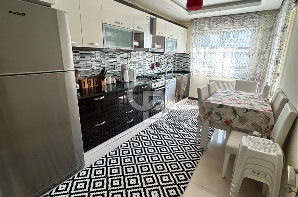 konaklar bölgesi site içisinde 3+1 eşyalı kiralık daire