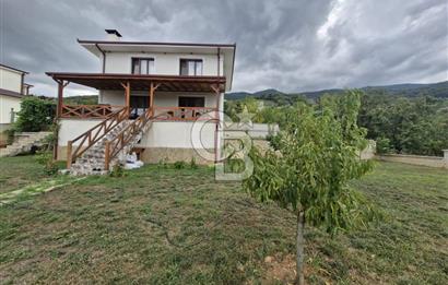 Kartepe Balabanda 1265 m2 İçinde Körfez Manzaralı Satılık Villa