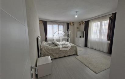 Kartepe Balabanda 1265 m2 İçinde Körfez Manzaralı Satılık Villa