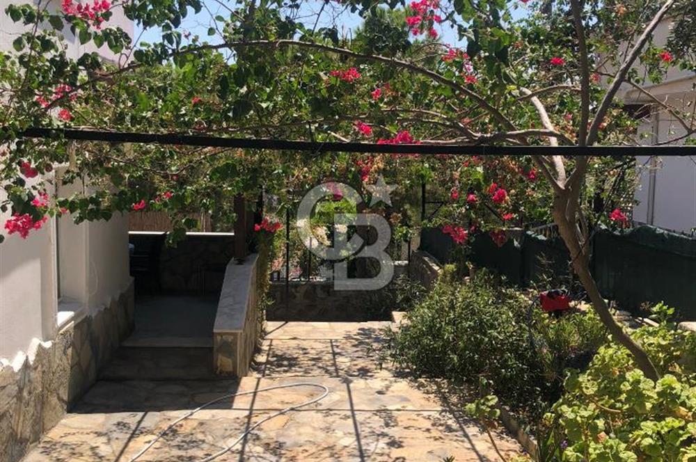 Bodrum Akyarlar Begonvil Sitesinde Bakımlı Tripleks Villa