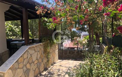 Bodrum Akyarlar Begonvil Sitesinde Bakımlı Tripleks Villa