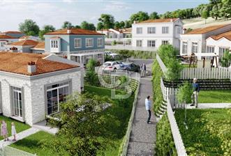 Urla Bademler sınırında ORMAN VİLLALARI PROJESİ Satılık 3+1 Villa