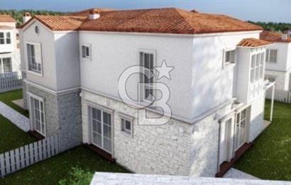 Urla Bademler sınırında ORMAN VİLLALARI PROJESİ Satılık 3+1 Villa