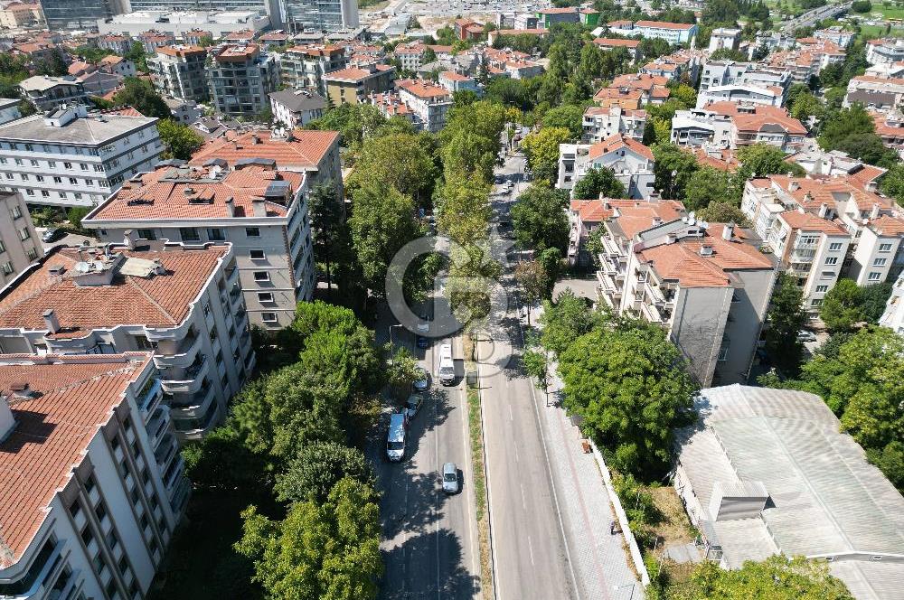 CB ADDRESS'ten BURSA, KÜKÜRTLÜ CADDESİ'nde SATILIK 4+1 DAİRE