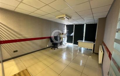 Beylikdüzü E5 Hattı, Prestijli Kiralık 325m² Ofis, Metrobüs Yanı